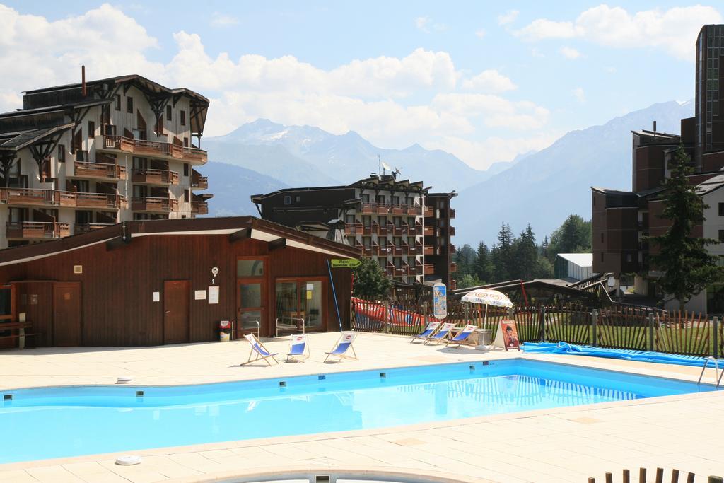 Residence Grand Bois Cles Blanches La Tania Exterior photo